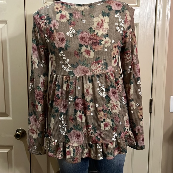 Babydoll top Brand new by Lovely Melody - Picture 4 of 5